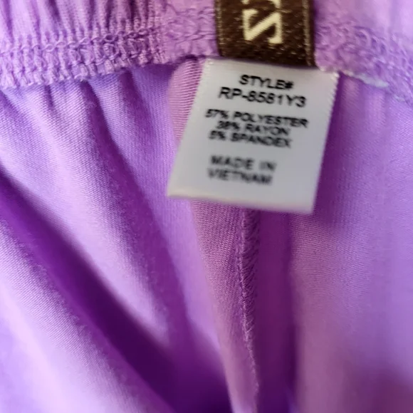 Zenana Outfitters Lavender V Neck Button Down Relaxed Pajama Set Boutique - Picture 7 of 7